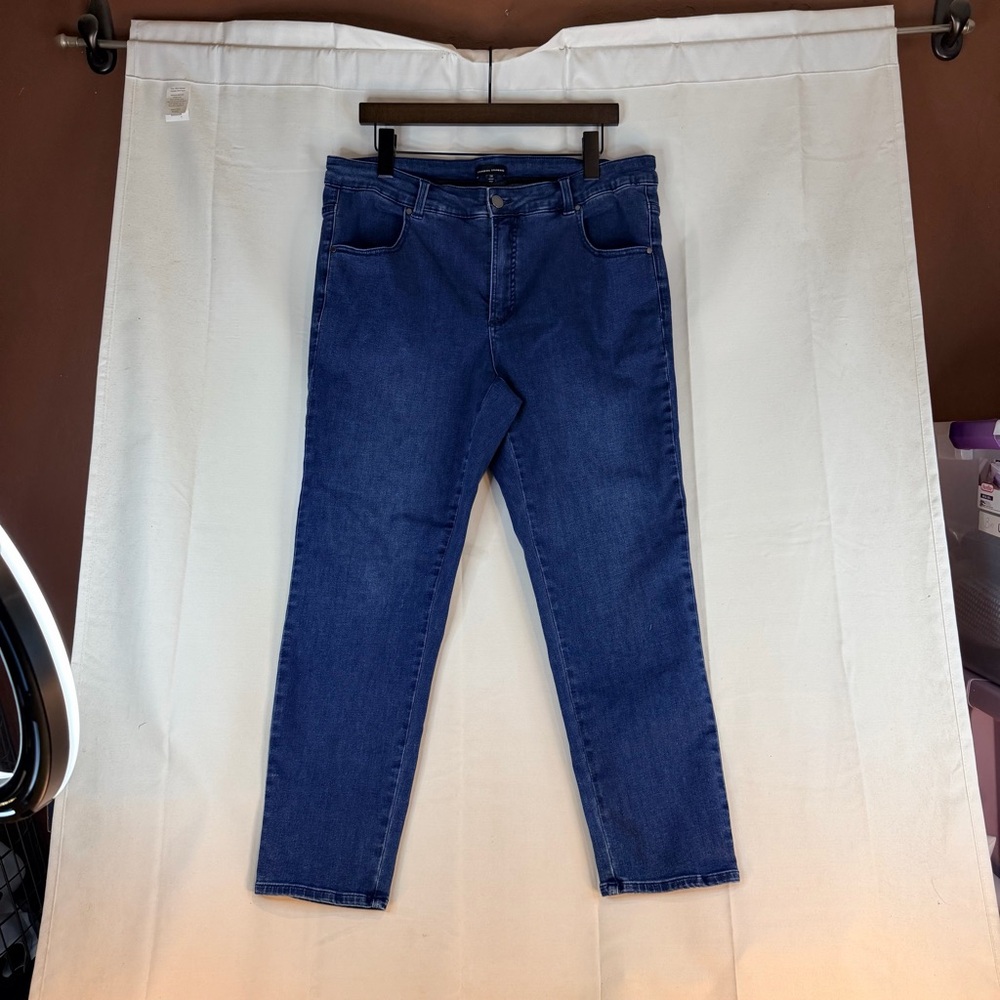 UNIVERSAL STANDARD Women’s Size 14 Denim Jeans Ankle Mid Rise Fit Stretch - Picture 2 of 12